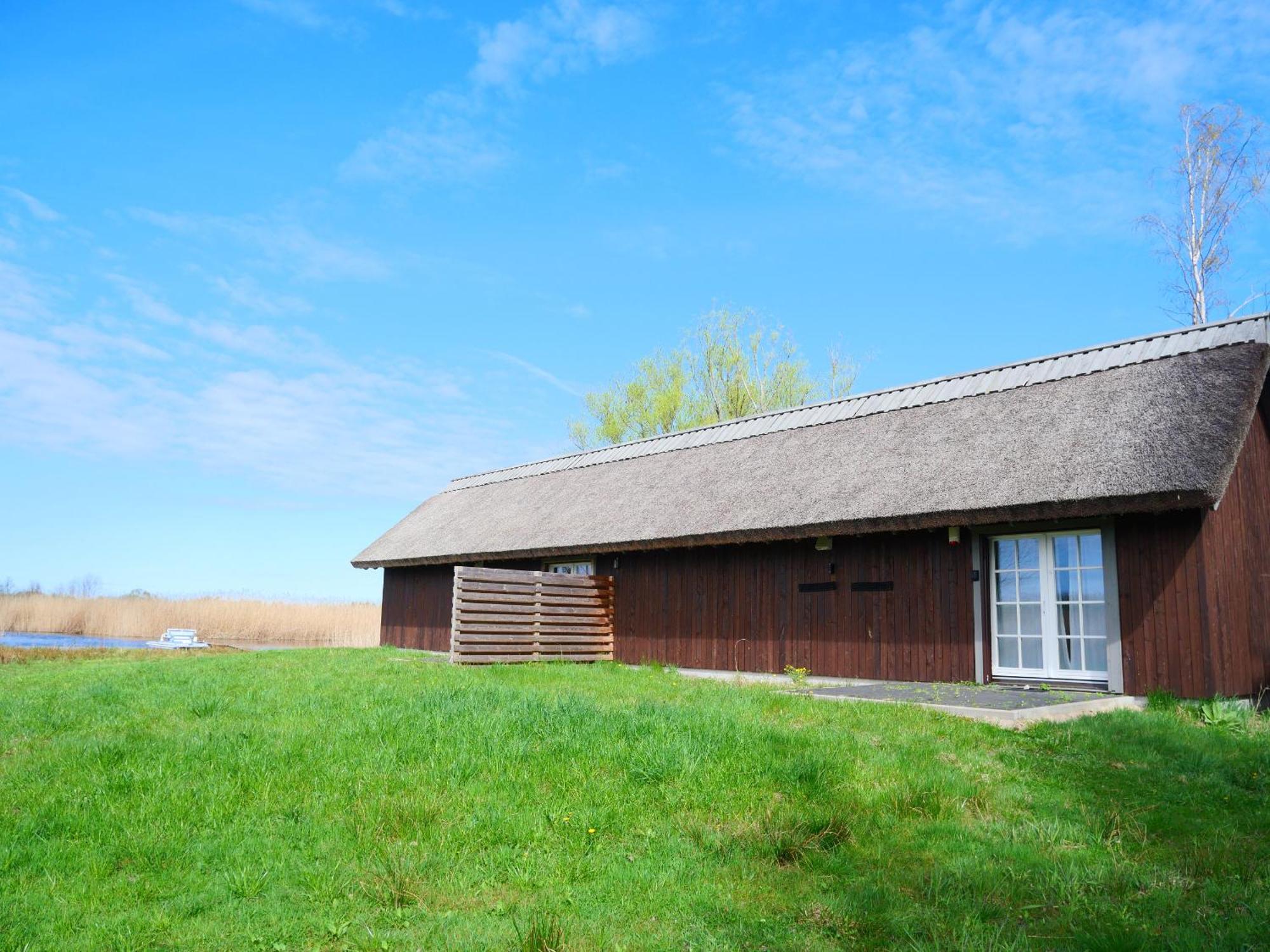 Vecmartini Lägenhet Pape Exteriör bild